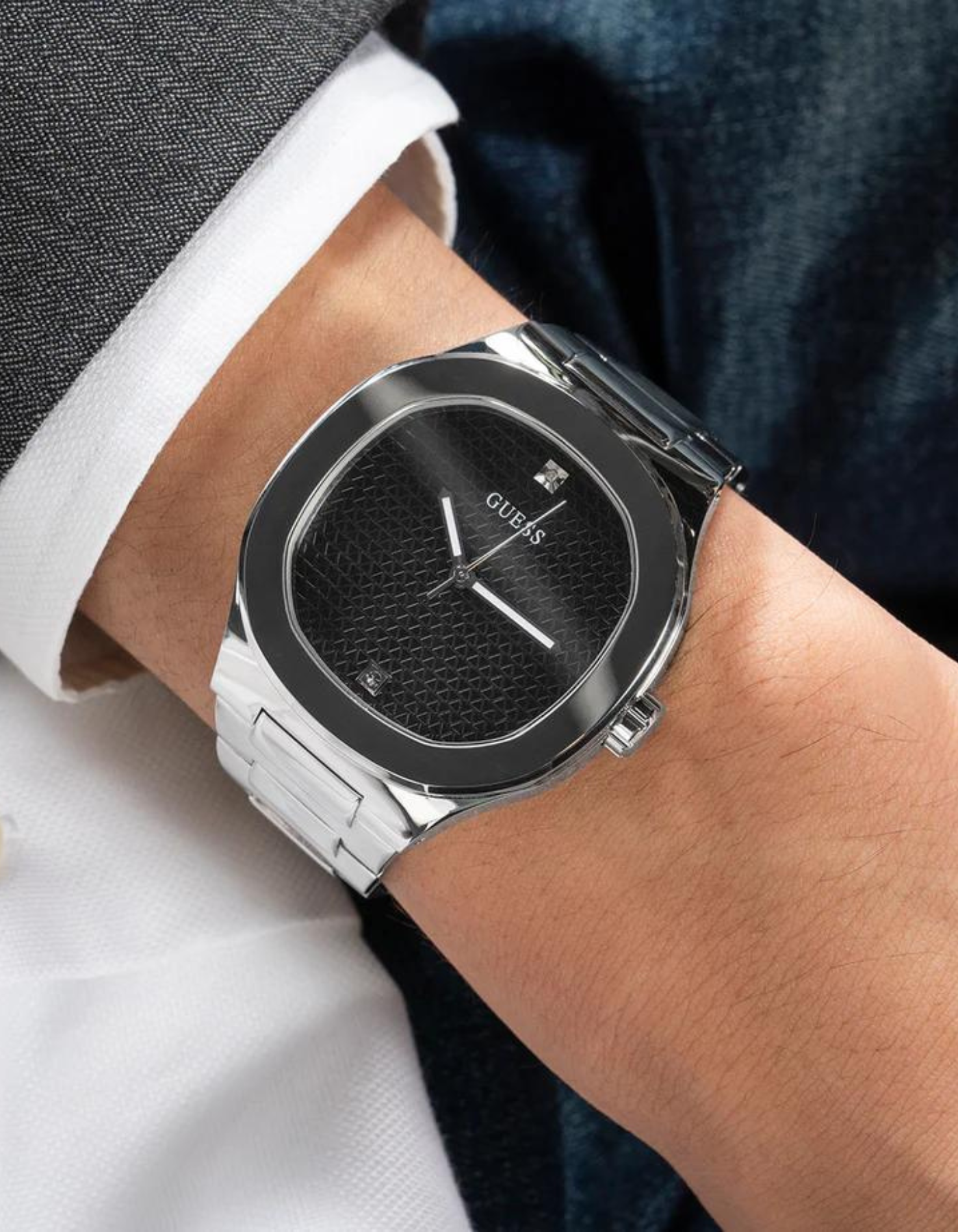 GUESS Men's Silver Tone Analog Watch