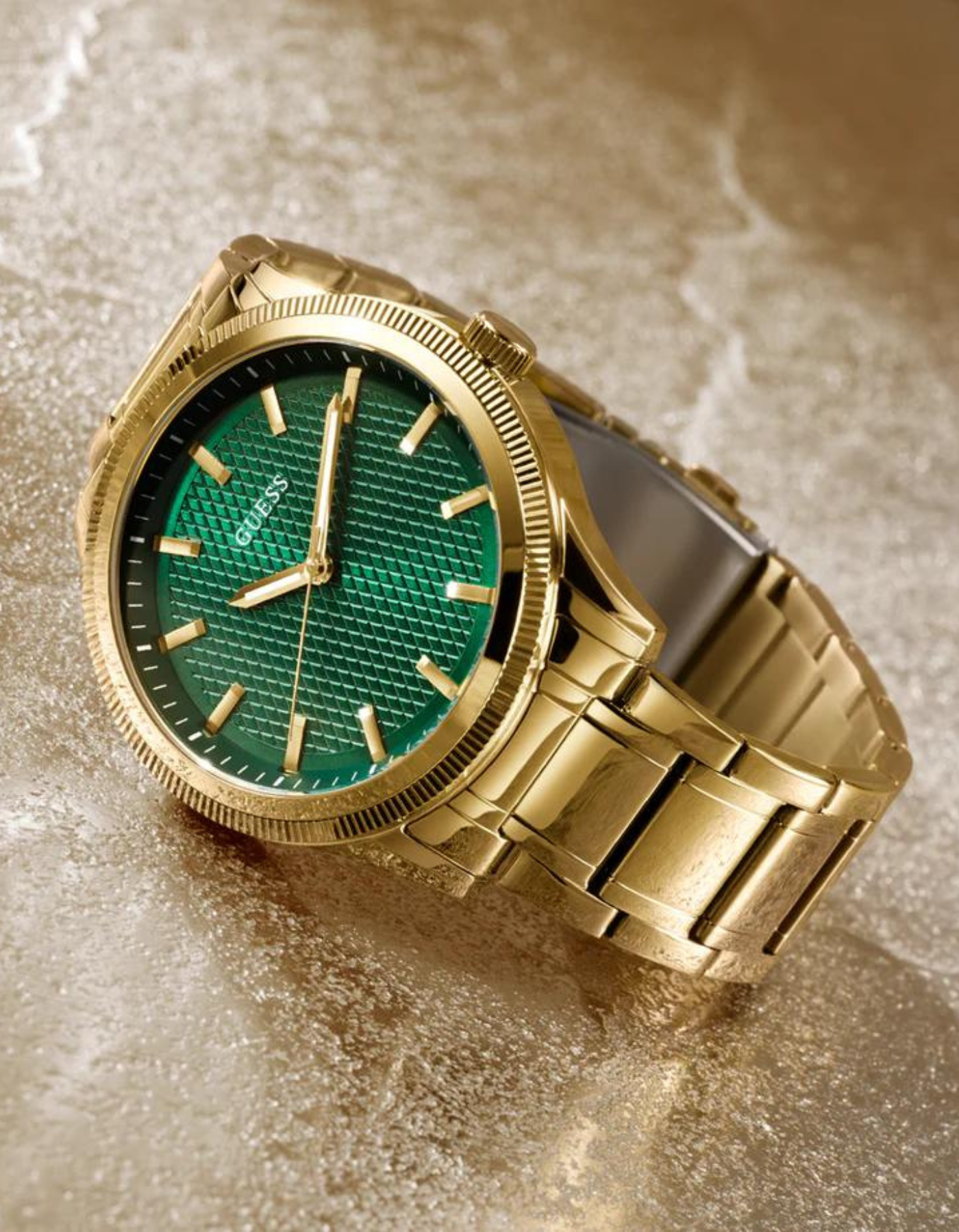 GUESS Men's Gold Tone Analog Watch