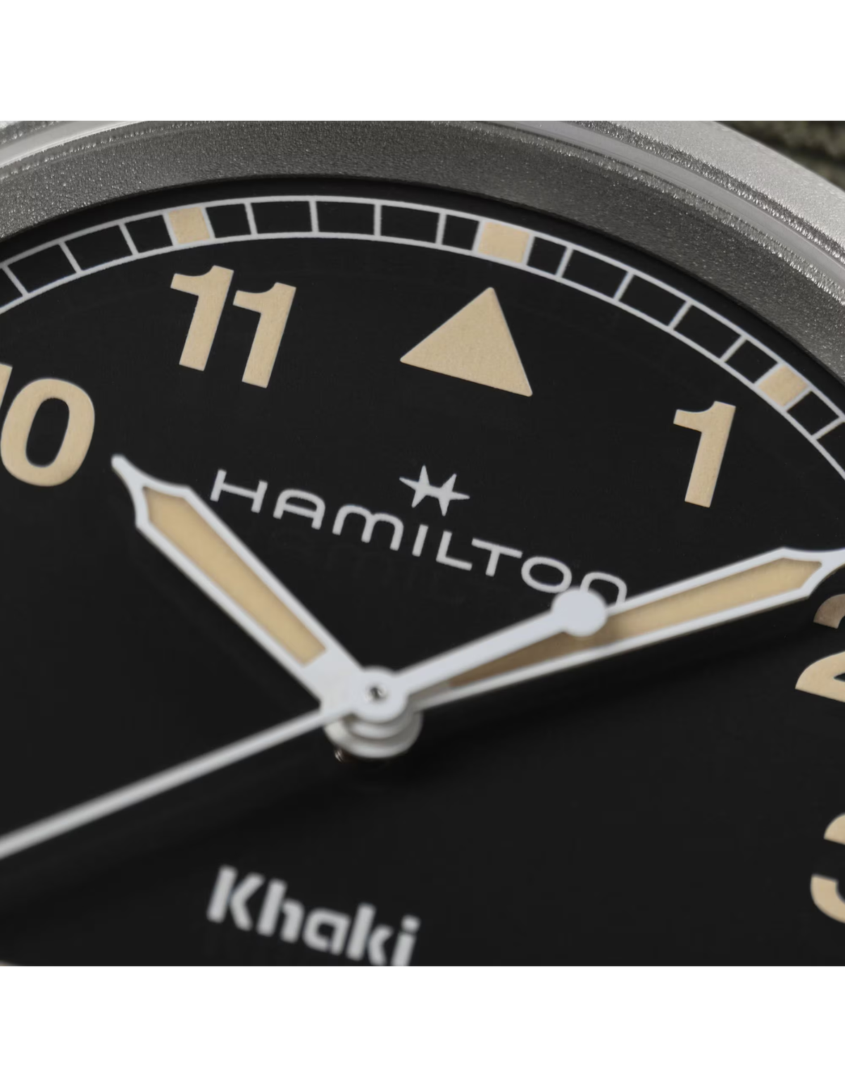 Hamilton Khaki Field Quartz 38mm "Call of Duty Gaming watch"