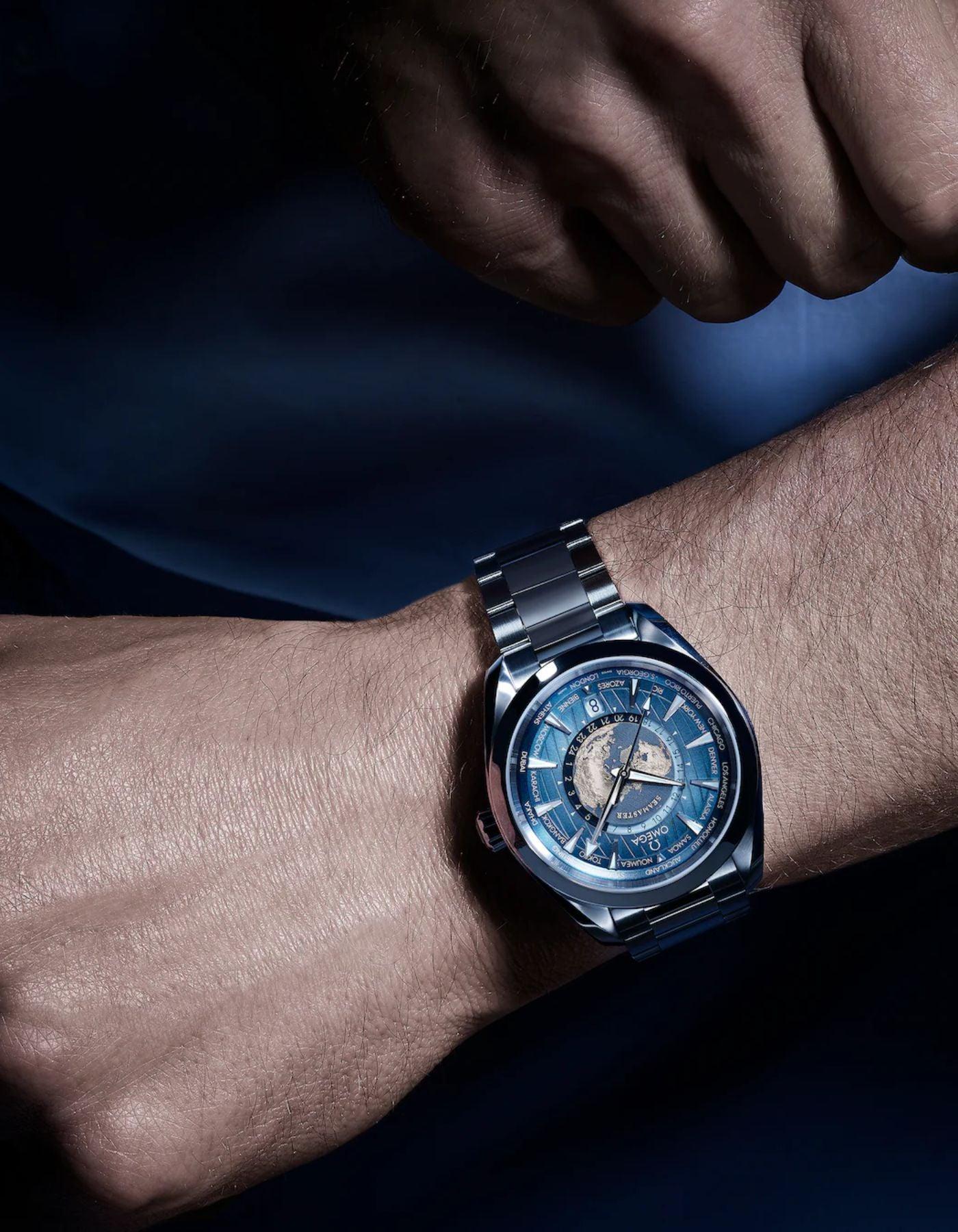 SEAMASTER AQUA TERRA 150M CO‑AXIAL MASTER CHRONOMETER GMT WORLDTIMER "SUMMER BLUE"