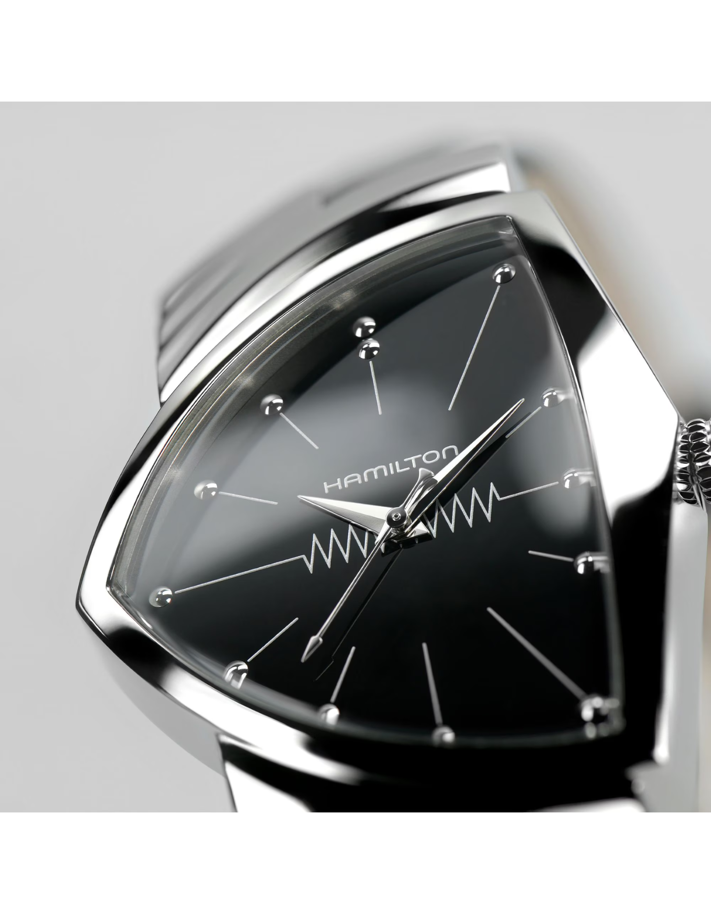 Hamilton Ventura Quartz "Featured in Men in Black I (1997), III (2012) & IV (2019)"