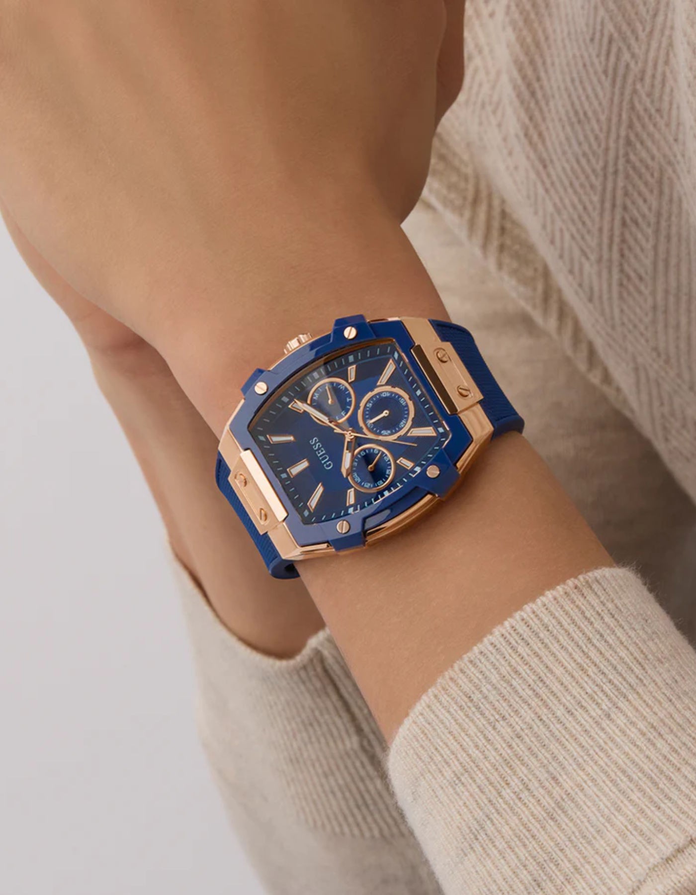 GUESS Mens Blue Rose Gold Tone Multi-function